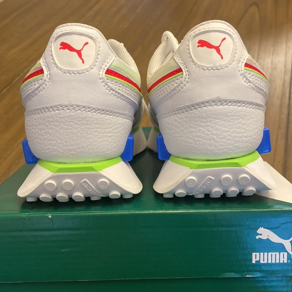 Puma Future Rider Double Sp Jr. Brand new, never worn, original box. Size 4C. - Picture 6 of 8